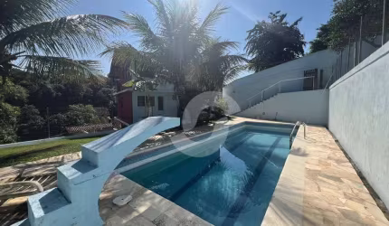 Excelente Casa Triplex
