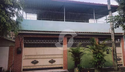 Ampla Casa  no Barro Vermelho