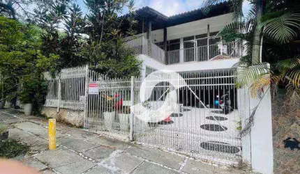 Casa com 6 dormitórios à venda, 320 m² por R$ 1.450.000,00 - São Francisco - Niterói/RJ