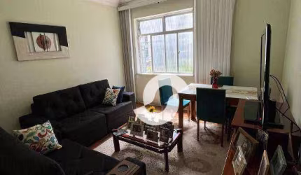 Esplêndido apartamento estrategicamente situado na quadra da deslumbrante praia de Icarai. Com a vantagem de receber o sol da manhã, esta residência s