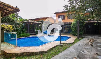 Casa com 4 dormitórios à venda, 248 m² por R$ 1.100.000,00 - Itaipu - Niterói/RJ