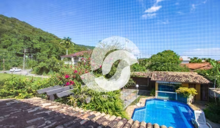 Casa com 4 dormitórios à venda, 248 m² por R$ 1.100.000,00 - Itaipu - Niterói/RJ