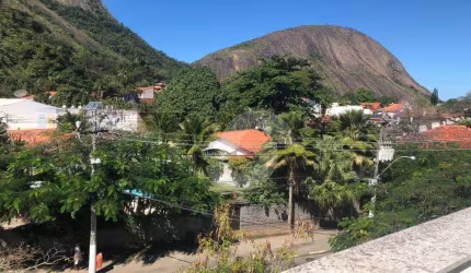 Cobertura com 1 dormitório à venda, 85 m² por R$ 750.000,00 - Itacoatiara - Niterói/RJ