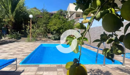 Casa com 3 dormitórios à venda, 141 m² por R$ 450.000 - Cajueiros (Itaipuaçu) - Maricá/RJ