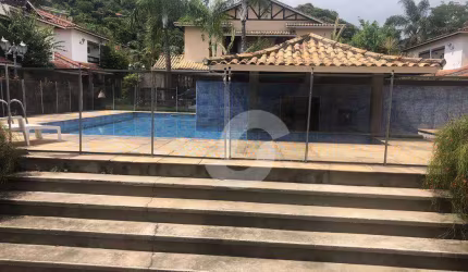 Casa à venda, 152 m² por R$ 790.000,00 - Itaipu - Niterói/RJ