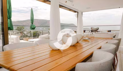 Cobertura com 6 suítes à venda, 500 m² por R$ 12.000.000 - Camboinhas - Niterói/RJ