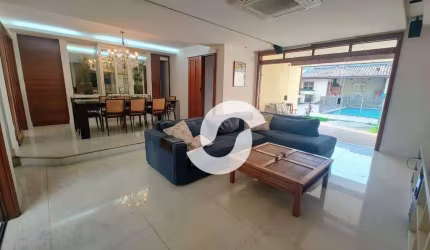Casa com 5 dormitórios à venda, 261 m² por R$ 2.100.000,00 - São Francisco - Niterói/RJ