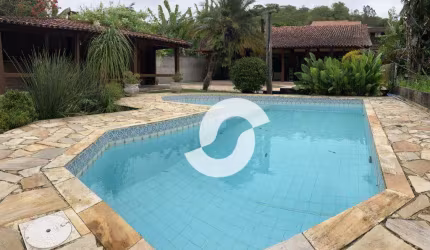Casa com 3 dormitórios à venda, 739 m² por R$ 950.000,01 - Vila Progresso - Niterói/RJ