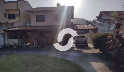 Casa com 3 dormitórios 1 suíte à venda, 220 m² por R$ 750.000 - Maravista - Niterói/RJ
