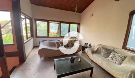 Casa com 3 dormitórios à venda, 190 m² por R$ 750.000,00 - Itaipu - Niterói/RJ