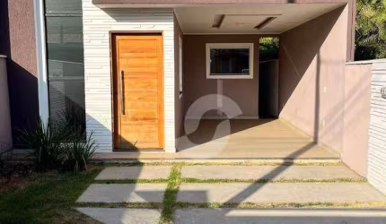 Casa com 2 dormitórios à venda, 114 m² por R$ 587.000,00 - Recanto de Itaipuaçu - Maricá/RJ