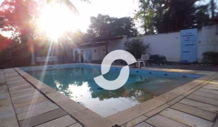 Casa com 5 dormitórios à venda, 300 m² por R$ 935.000,00 - Itaipu - Niterói/RJ