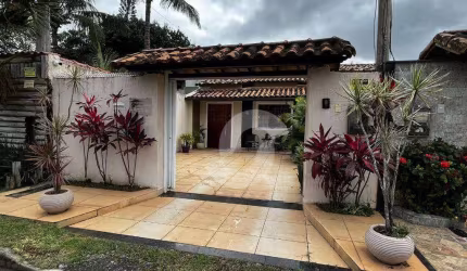Casa à venda, 147 m² por R$ 690.000,00 - São Bento da Lagoa - Maricá/RJ