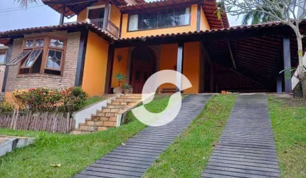 Casa linda 3 dormitórios com casa de hóspedes à venda, 364 m² por R$ 1.600.000 - Serra Grande - Niterói/RJ