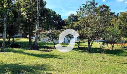 Sítio, 3 dormitórios, casa de caseiro 3 quartos, venda, 80550 m² por R$ 890.000 - Vale Das Pedrinhas - Guapimirim/RJ