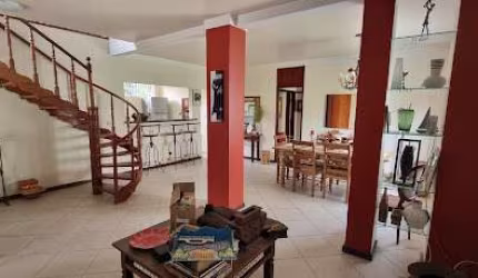 Casa com 4 dormitórios à venda, 225 m² por R$ 1.300.000,00 - Itaipu - Niterói/RJ