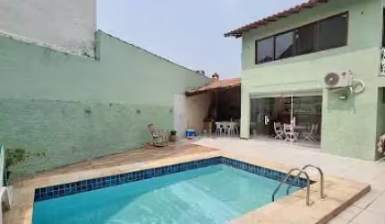 Casa com 4 dormitórios à venda, 225 m² por R$ 1.300.000,00 - Itaipu - Niterói/RJ