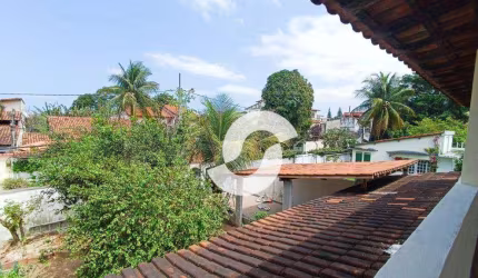 Casa com 4 dormitórios para alugar, 280 m² por R$ 3.774,00/mês - Itaipu - Niterói/RJ