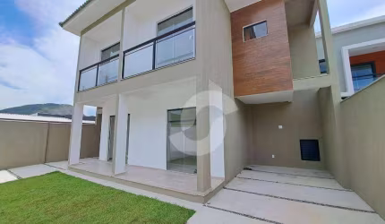 Casa com 2 dormitórios à venda, 72 m² por R$ 360.000,00 - Jardim Atlântico Oeste - Maricá/RJ