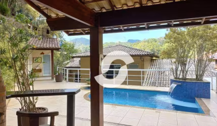 Casa à venda, 280 m² por R$ 990.000,00 - Pendotiba - Niterói/RJ