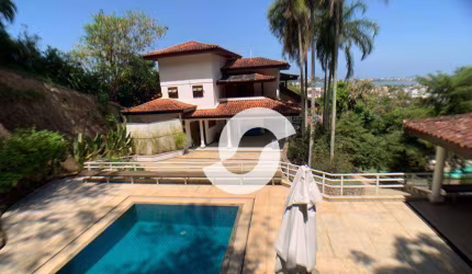 CASA EM CONDOMINIO