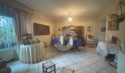 Ampla Casa em São Francisco
