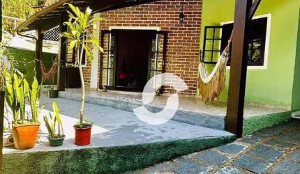Casa com 4 dormitórios à venda, 220 m² por R$ 800.000,00 - Mata Paca - Niterói/RJ