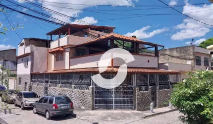 Casa com 4 dormitórios à venda, 233 m² por R$ 900.000,00 - Venda da Cruz - Niterói/RJ