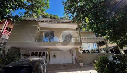 Casa com 3 dormitórios à venda, 245 m² por R$ 1.400.000,00 - Recanto de Itaipuaçu - Maricá/RJ