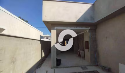 Casa com 3 dormitórios à venda, 115 m² por R$ 560.000,00 - Pindobas - Maricá/RJ
