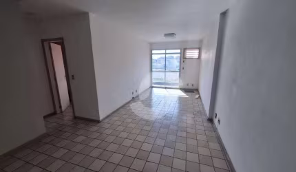 Apartamento com 1 quarto com varanda e vaga em Icaraí - Niterói/RJ