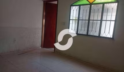 Sobrado com 3 quartos , 60 m² por R$ 180.000 - Santa Rosa - Niterói/RJ