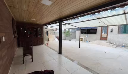 Casa com 5 dormitórios à venda, 210 m² por R$ 1.090.000,00 - Piratininga - Niterói/RJ
