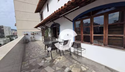 Cobertura com 4 dormitórios à venda, 268 m² por R$ 990.000,00 - Icaraí - Niterói/RJ