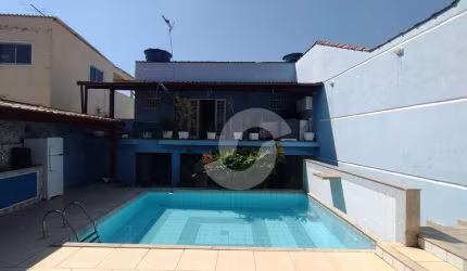 Casa à venda, 339 m² por R$ 620.000,00 - Sete Pontes - São Gonçalo/RJ