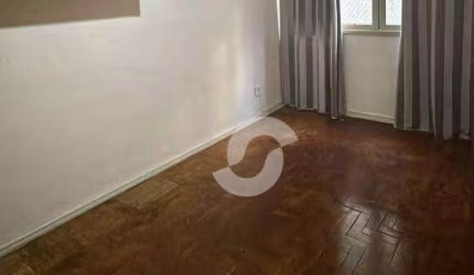 Centro de Niterói! Studio de 25m² em prédio com portaria 24h monitorado por câmeras. R$104mil - RJ
