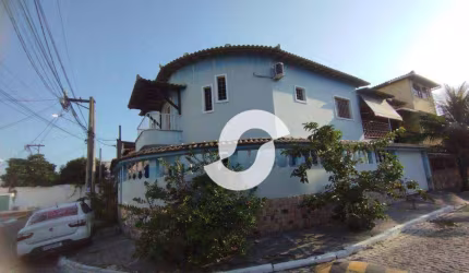 Casa em condomínio com 4 dormitórios à venda, 240 m² por R$ 395.000 - Pacheco - São Gonçalo/RJ