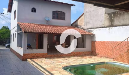 Ótima casa em rua tranquila sem saída!!