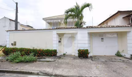 CASA 3 QUARTOS PIRATININGA