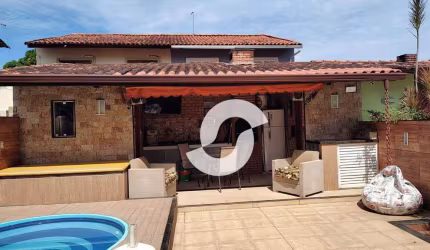 Casa com 3 dormitórios à venda, 156 m² por R$ 890.000,00 - Itaipu - Niterói/RJ
