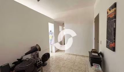Apartamento de 1 Quarto num Condomínio em Ótima Localização