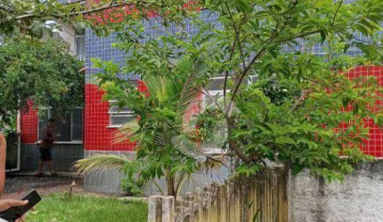 Apartamento com 2 dormitórios à venda, 94 m² por R$ 290.000,00 - Marquês de Maricá - Maricá/RJ