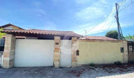 Casa linear com 2 dormitórios à venda, 100 m² por R$ 530.000 - Av Central - Niterói/RJ