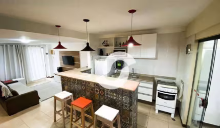 Apartamento triplex com 1 dormitório à venda, 92 m² por R$ 600.000 - Centro - Arraial do Cabo/RJ