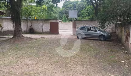 Terreno ótima localizção no Engenho do Mato