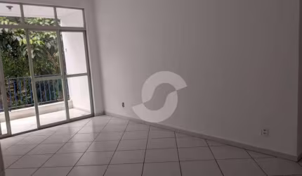 Centro - 1 quarto com varanda - 72m2