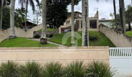 BELA CASA NO VALE FELIZ
