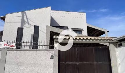 casa com 4 quartos em condominio