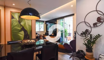 Deslumbrante Cobertura Linear com 3 quartos  e 3 vagas com vista para Mata Atlântica à venda, 210 m² por R$ 1.890.00 - Santa Rosa - Niterói/RJ