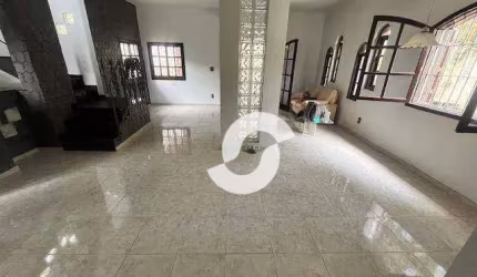 Casa com 4 dormitórios à venda, 182 m² por R$ 750.000,10 - São Francisco - Niterói/RJ